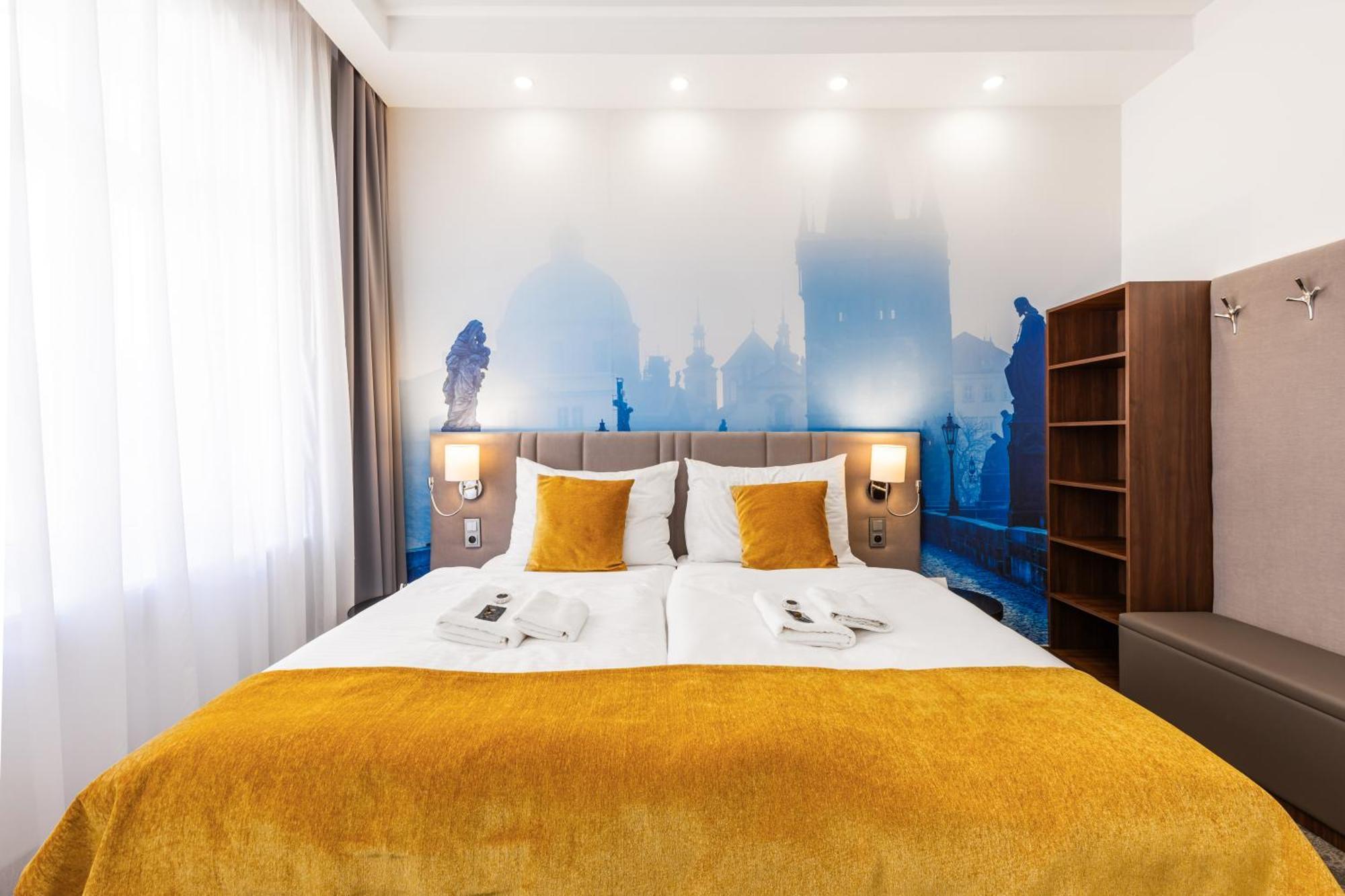 A1 Royal Plaza Hotel Praha Bagian luar foto