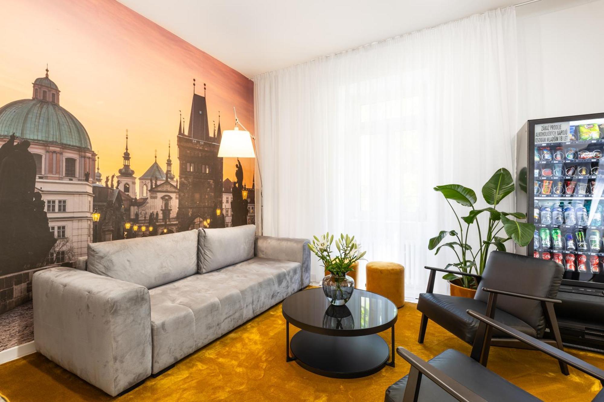 A1 Royal Plaza Hotel Praha Bagian luar foto
